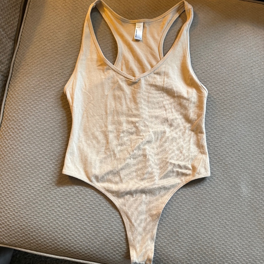v neck body suit